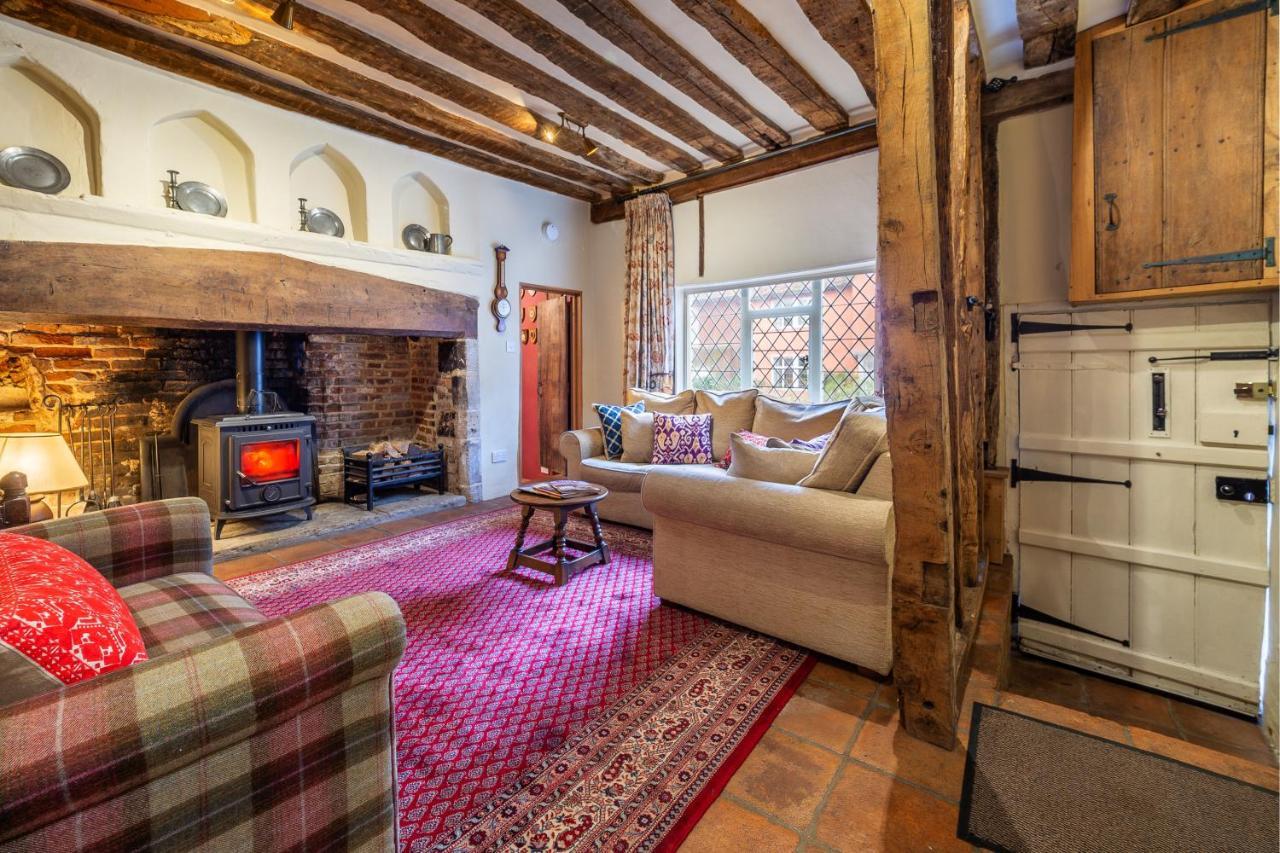 Extraordinary 15Th Century Timber Framed Cottage In Famous Medieval Village - The Tryst Lavenham Exterior photo