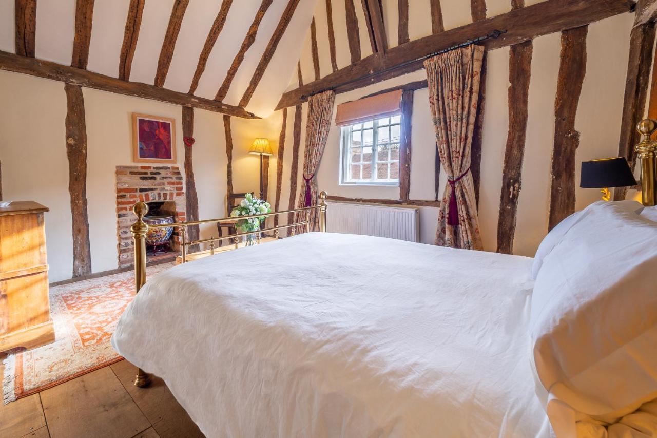 Extraordinary 15Th Century Timber Framed Cottage In Famous Medieval Village - The Tryst Lavenham Exterior photo