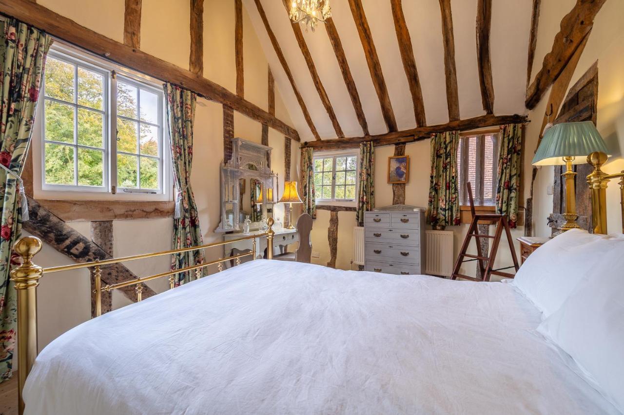 Extraordinary 15Th Century Timber Framed Cottage In Famous Medieval Village - The Tryst Lavenham Exterior photo