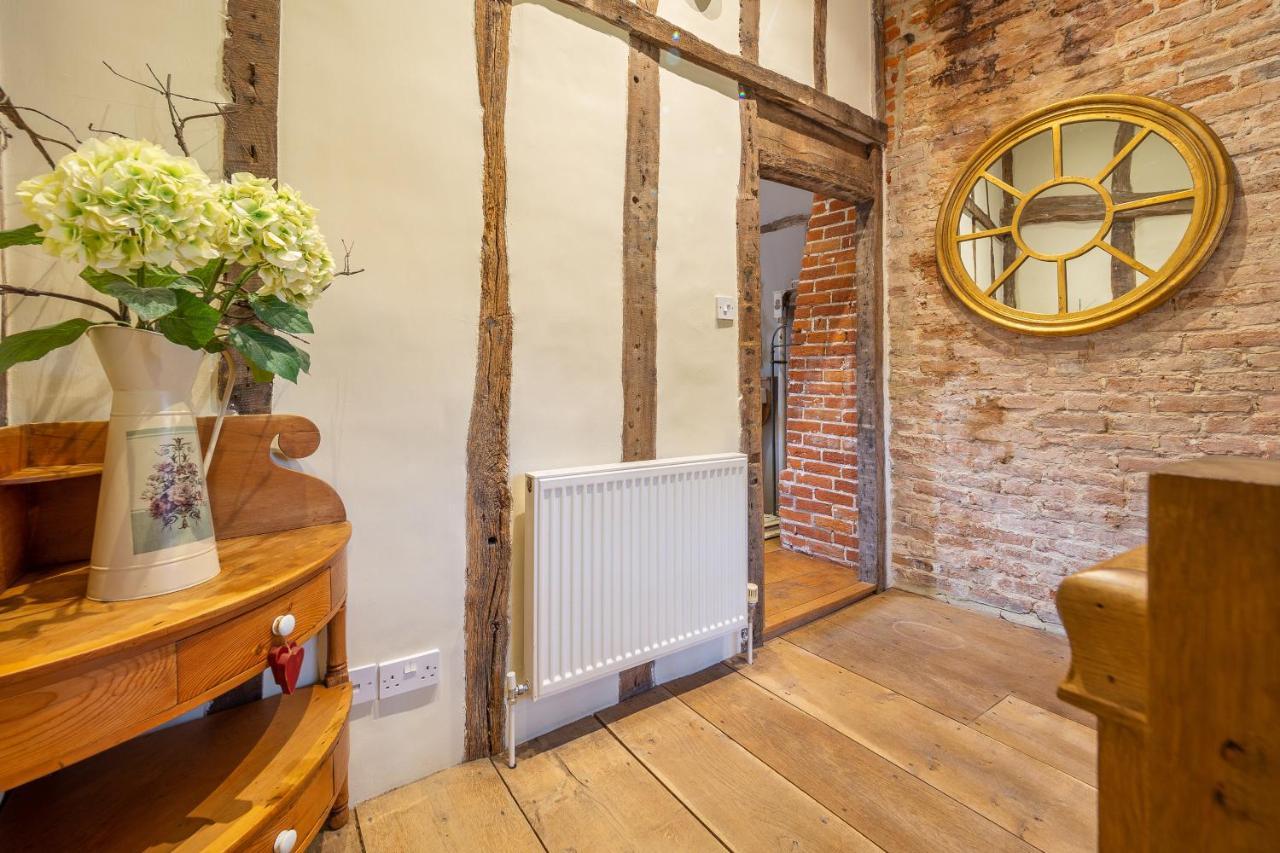 Extraordinary 15Th Century Timber Framed Cottage In Famous Medieval Village - The Tryst Lavenham Exterior photo